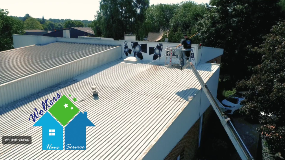 Vorschau: Professionelle Dachreinigung in S&ouml;gel Vorher Nachher Vergleich